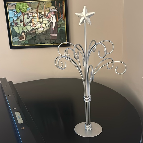 Christmas Ornament Tree Stand Silver Tone Removable Star - Picture 2 of 3